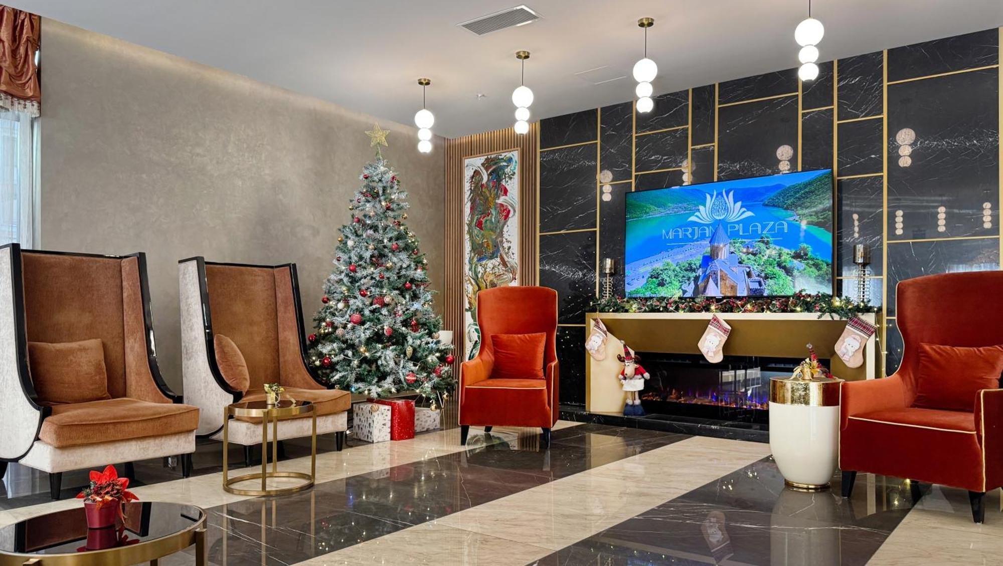 Marjan Plaza Hotel Tiflis Exterior foto
